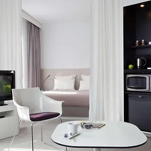 **** Szálloda Novotel Centro Spanyolország